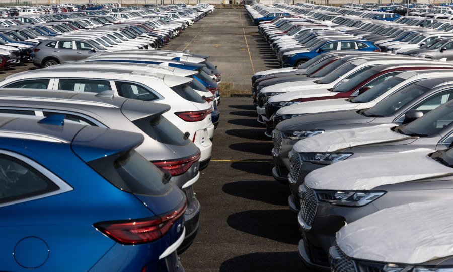 Russia car sales rebound with a 69 rise to 1.06 million in 2023